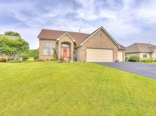 6684 Key Largo Dr, Machesney Park, IL 61103