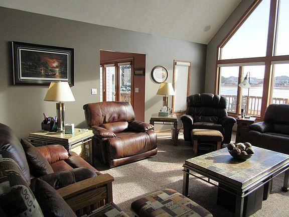 3rd image of 43 Ponderosa Dr