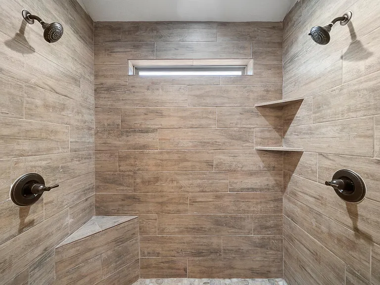 2615 Bolzano Trl — Photo 8