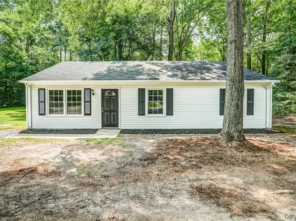 7639 Walnut Rd, Gloucester, VA 23061