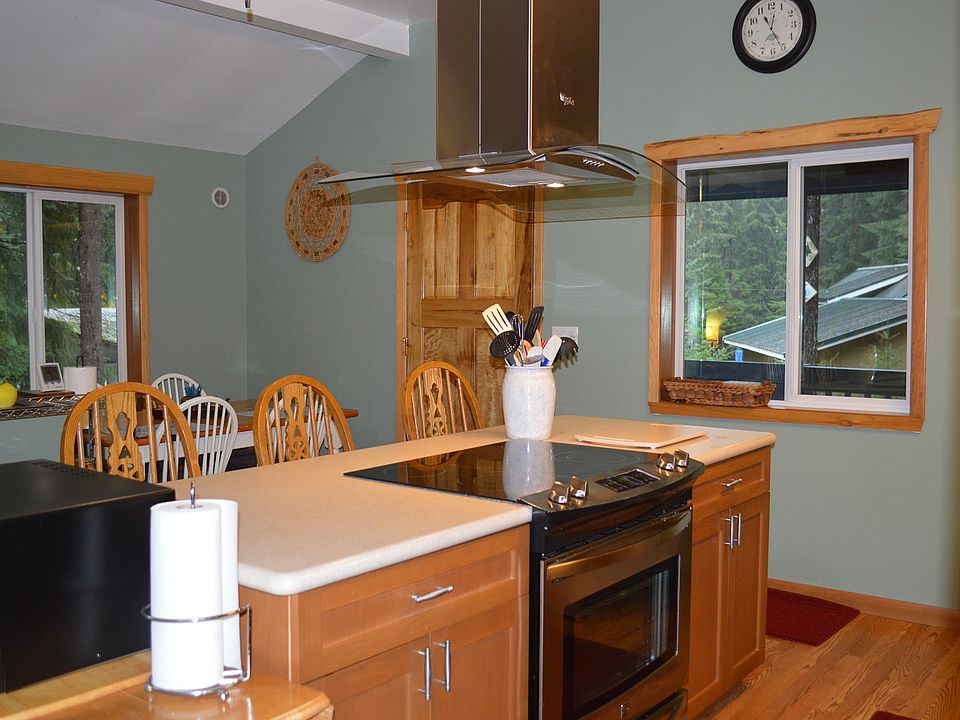 1st image of 105 Mountainview S