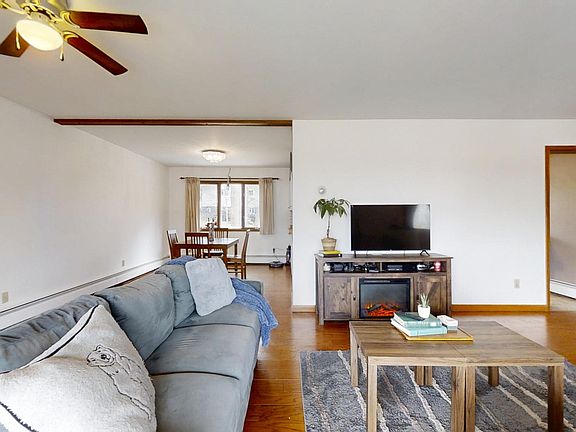 4th image of 47276 Edgewood Rd