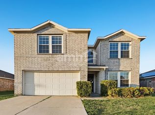 1227 Wenatchee Dr, Krum, TX 76249