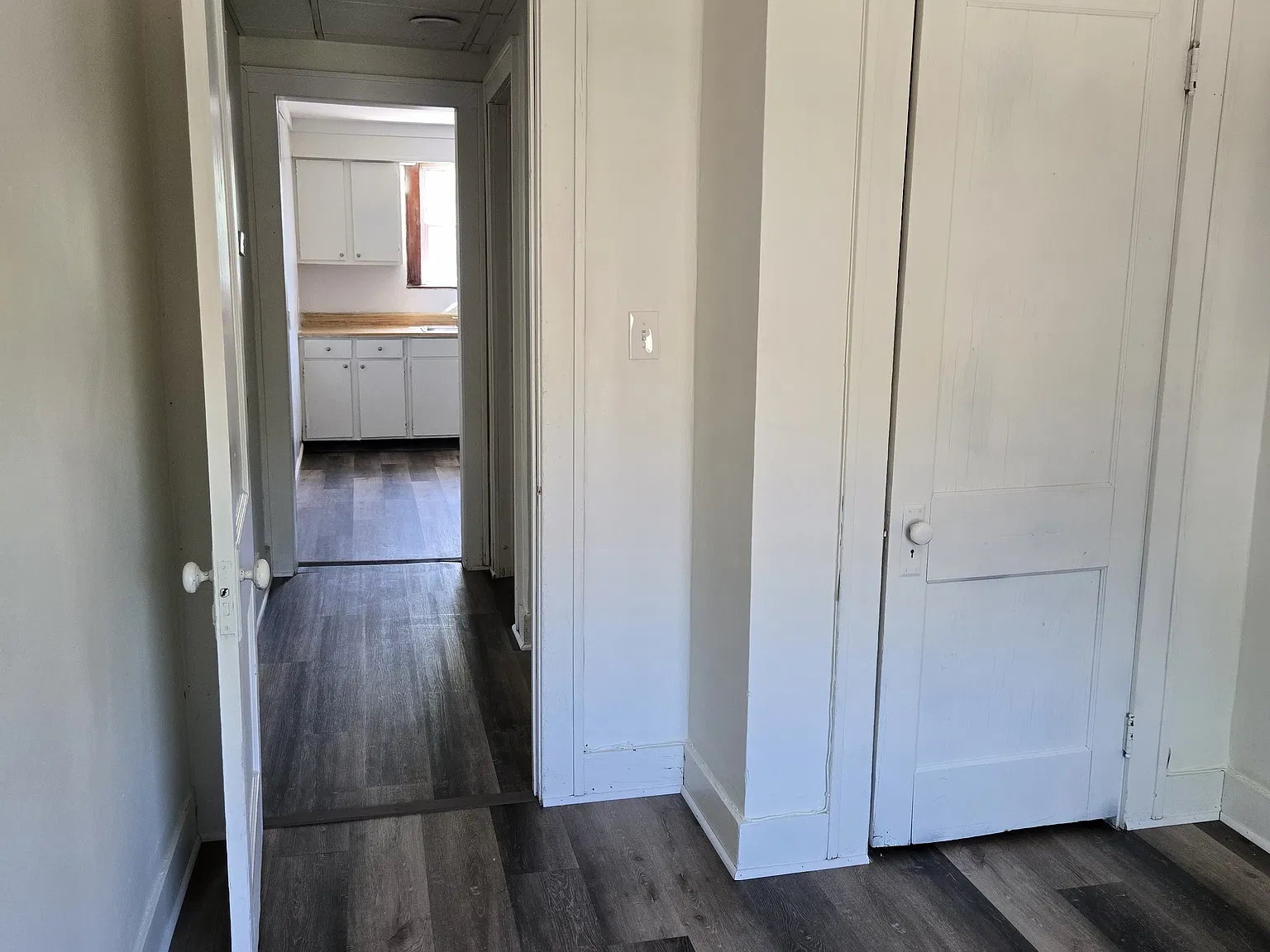 2 bed, $925 — Photo 3