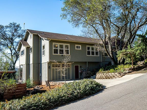 5th image of 240 Placerado Ave