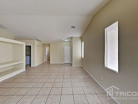 4th image of 865 Hyattsville St