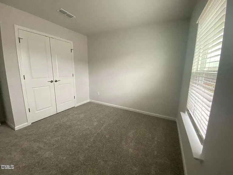 1464 Hasse Ave — Photo 16