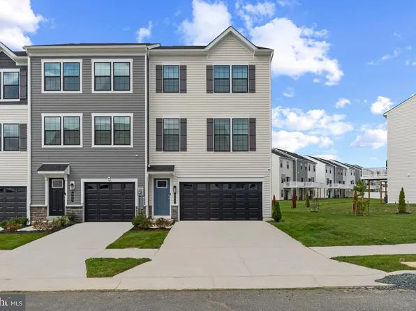 232 Soft Rush Ln, La Plata, MD 20646