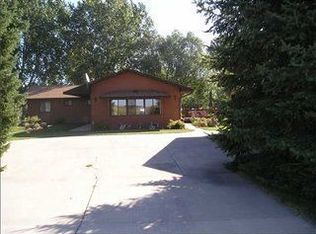 905 Golf Course Rd, Laurel, MT 59044