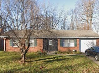 10208 Ridgefield Dr, Indianapolis, IN 46235