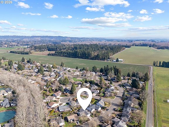 4th image of 7085 SW Molalla Bend Rd