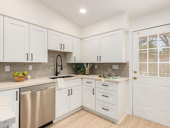 5th image of 3505 E Campbell Ave #17