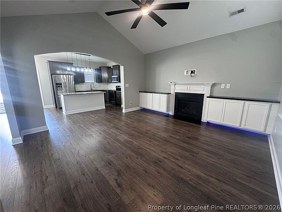 2nd image of 1544 Vandenberg Dr