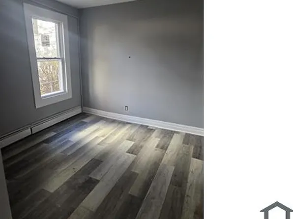 164 Curtis St #1R, New Britain, CT 06053