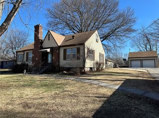 1021 S 55th St, Kansas City, KS 66106