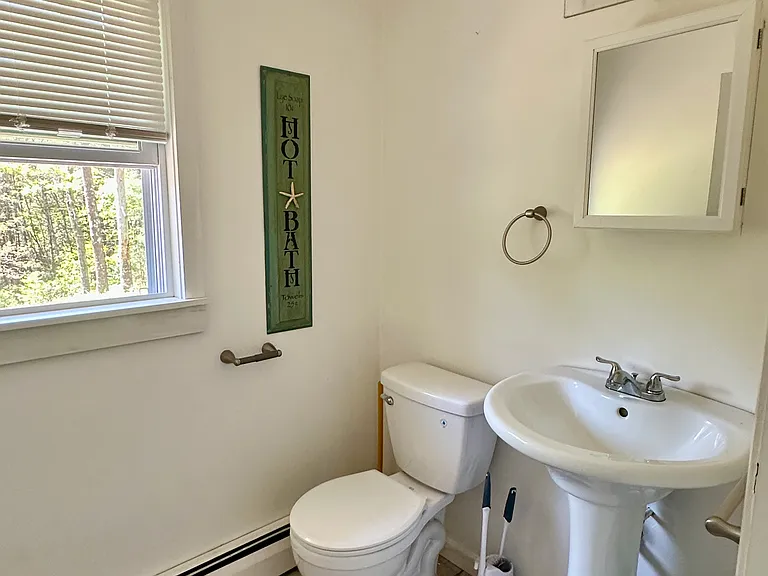 189 Old Coach Rd — Photo 4