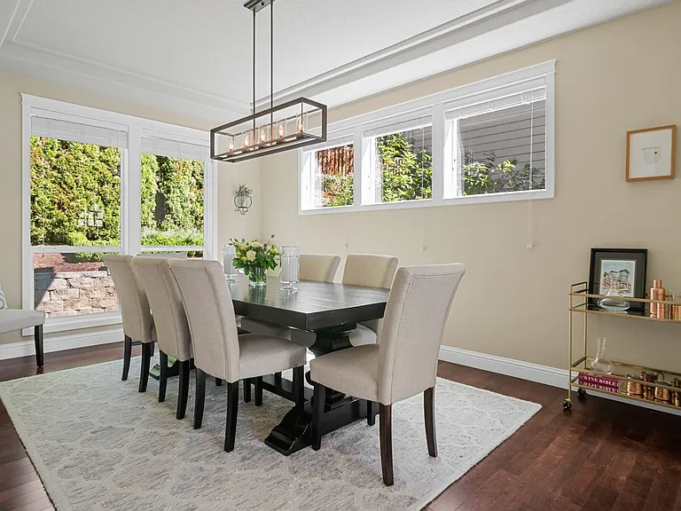 7068 SW Valenta Ct — Photo 15