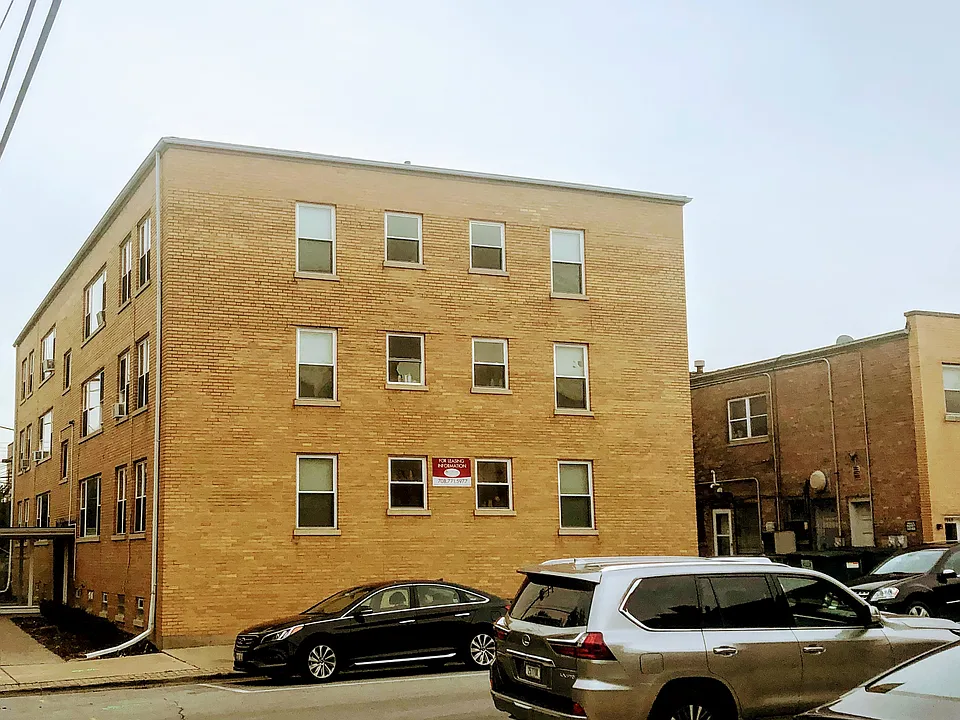Building Photo 3