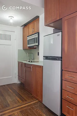 Rented by Compass | media 33