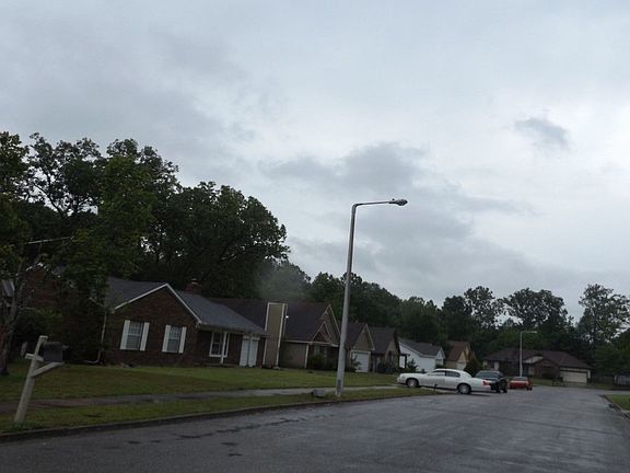 4th image of 3841 Kennings Dr