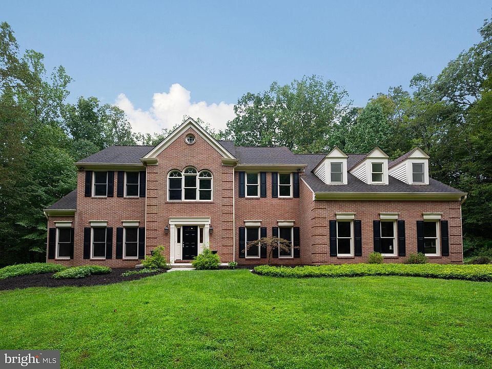 1st image of 12405 Clifton Hunt Dr