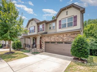 820 Pecan Tree Ln, Fort Mill, SC 29715