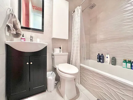 Rented by Doorway NYC, LLC | media 25
