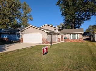 561 Georgetown Ave, Elyria, OH 44035