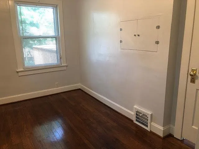 7239 Main St — Photo 9