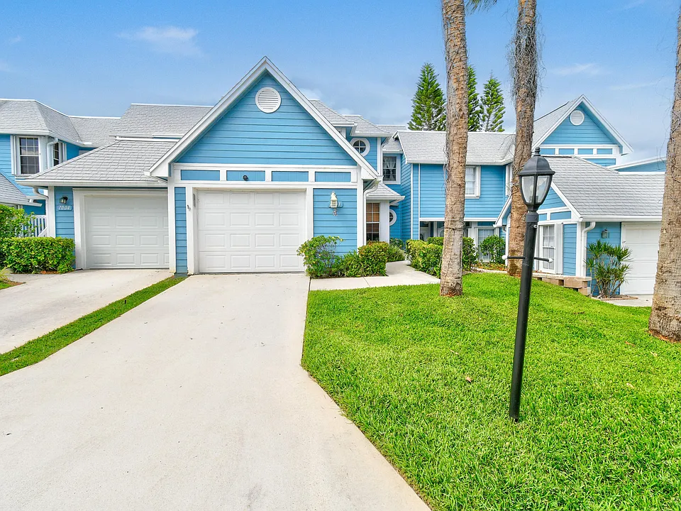 1003 Ocean Dunes Cir