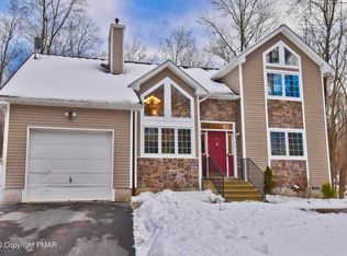 1340 Park Dr, East Stroudsburg, PA 18302