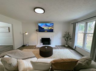 185 Hunters Cv #185, Roswell, GA 30076