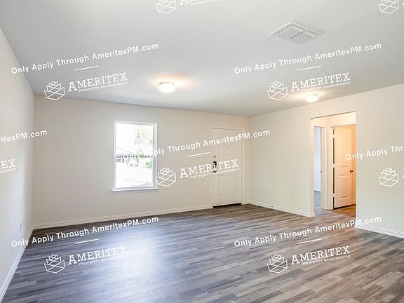 5th image of 904 Clark St