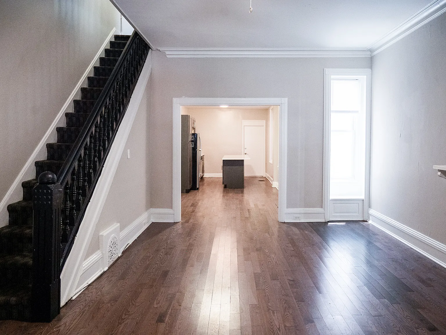 3930 Sansom St — Photo 2