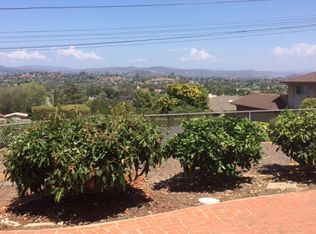 1120 Pinecrest Ave, Escondido, CA 92025