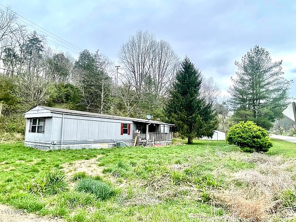 2nd image of 6060 Daniel Boone Rd