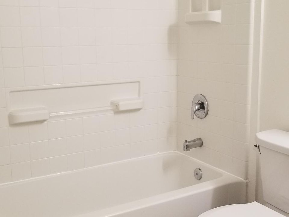 1st image of 2984 National Ave APT 4