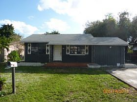 1st image of 432 NE 161st St