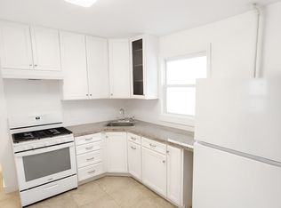 (Undisclosed Address), Staten Island, NY 10310