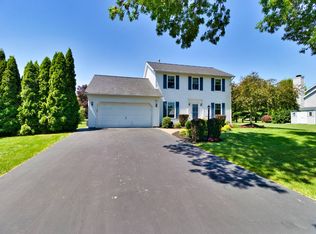 34 Copperfield Dr, Waterford, NY 12188
