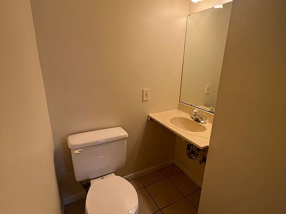 4th image of 3733 Indian Run Dr APT 4