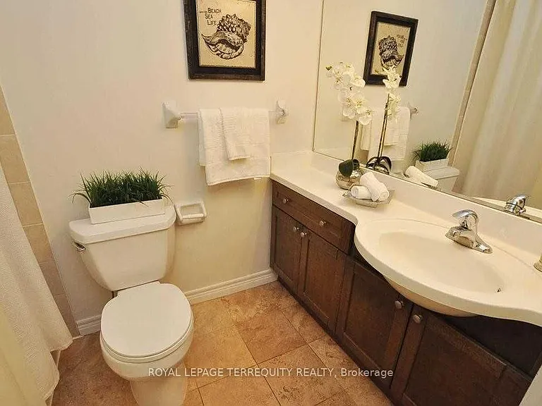 763 Bay St #2401 — Photo 8
