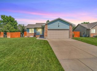 610 S Blue Stem Cir, Haysville, KS 67060