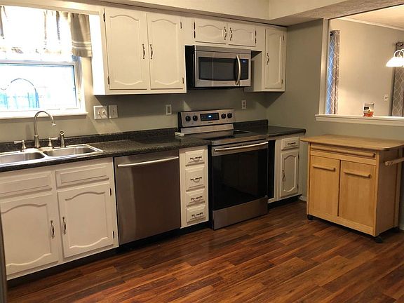 3rd image of 5648 Lake Michigan Dr