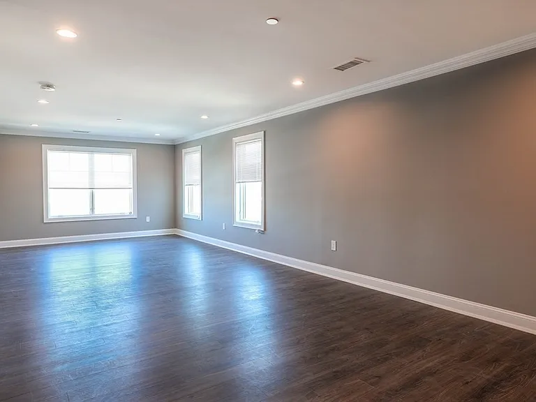 71 Legacy Blvd — Photo 7