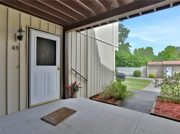 49 Patterson Village Court, Patterson, NY 12563