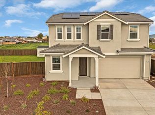 1860 Hydrangea Dr, Hollister, CA 95023