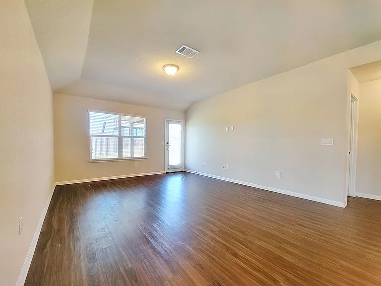 1308 Fairhaven Gtwy — Photo 17