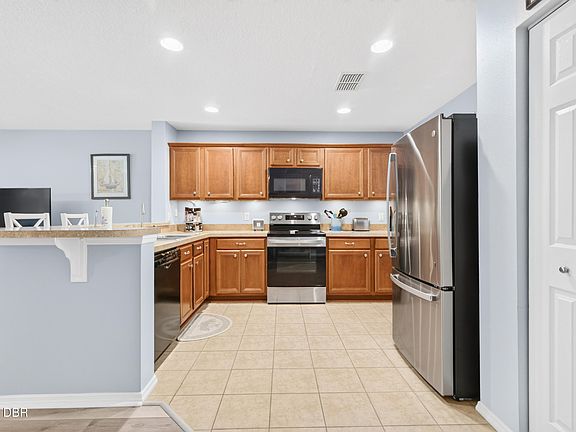 5th image of 2667 Sicily Dr