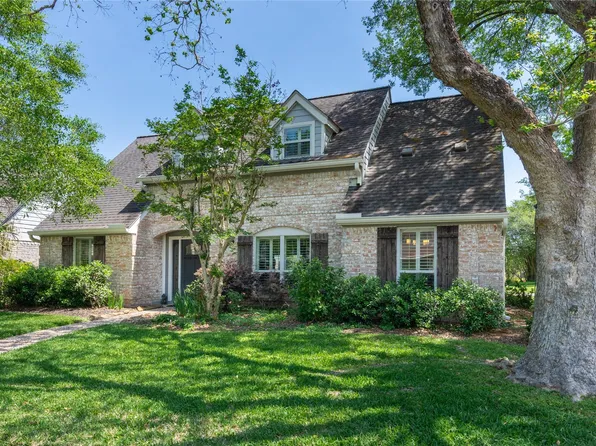 502 Lorie Ln, Seabrook, TX 77586